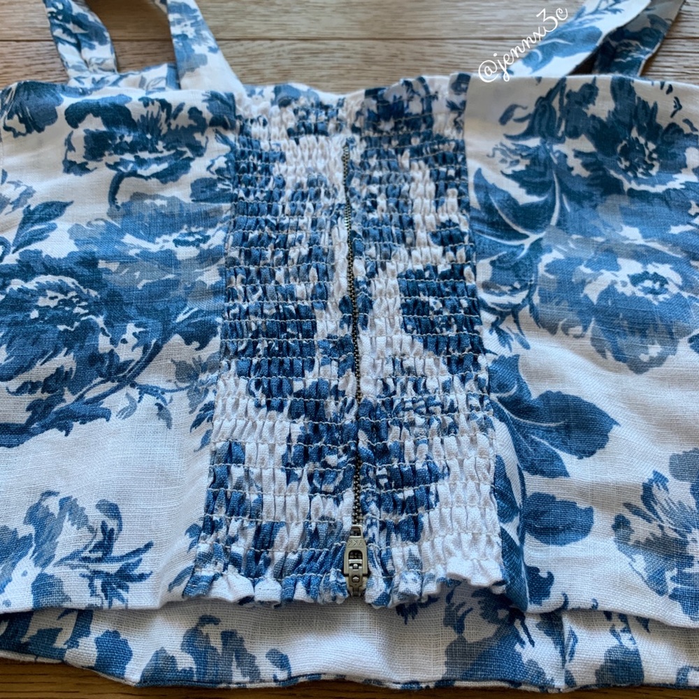 ❌[SOLD]❌Reformation Garten Top || Olympia - Picture 13 of 16